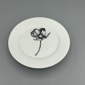 Stella Pattern by Spode Home  Salad Plates Contemporary Black & White set of 6